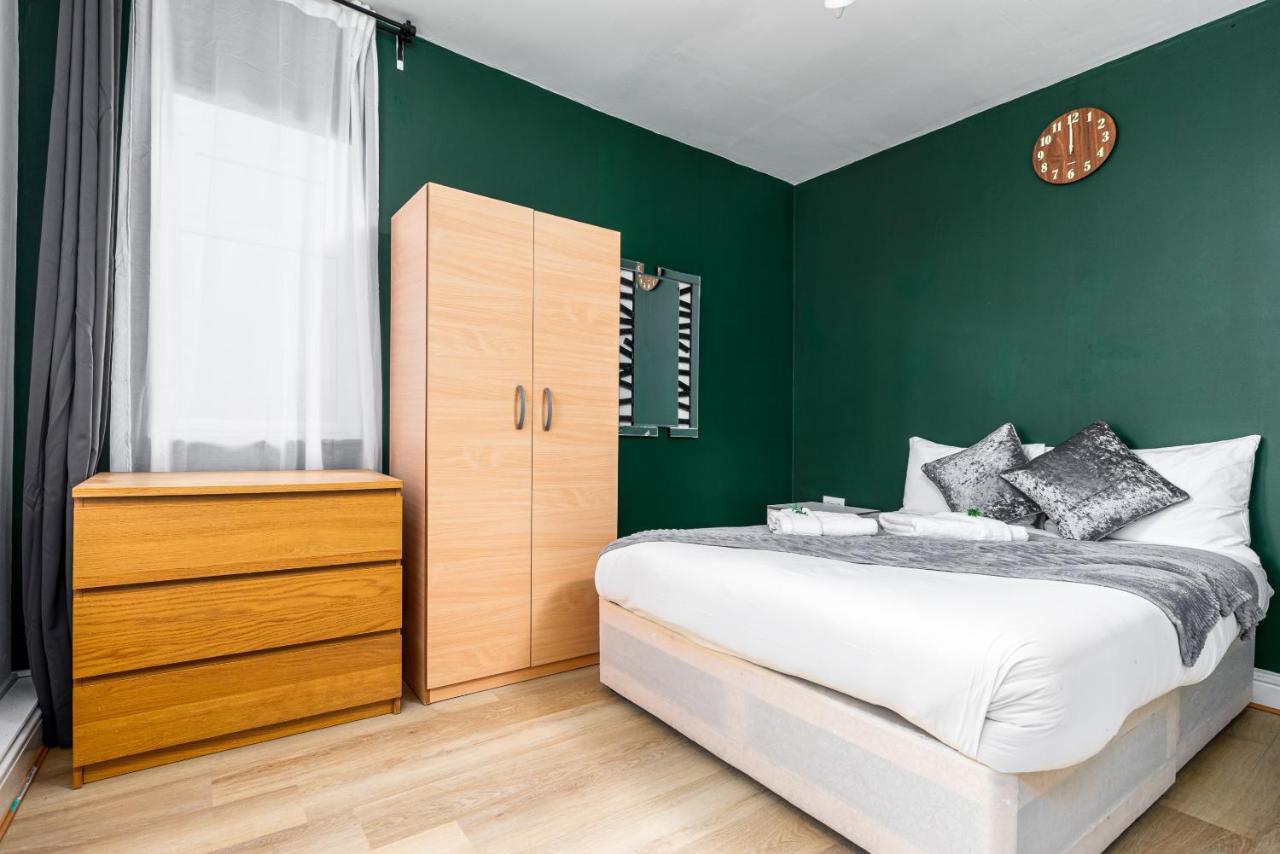 City Gate Guest House Londra Esterno foto