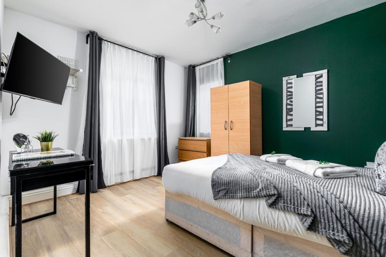 City Gate Guest House Londra Esterno foto