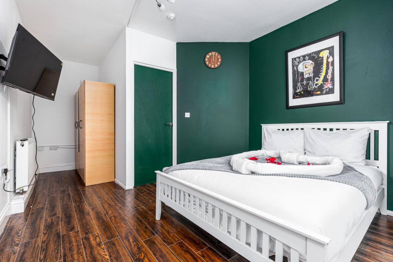 City Gate Guest House Londra Esterno foto