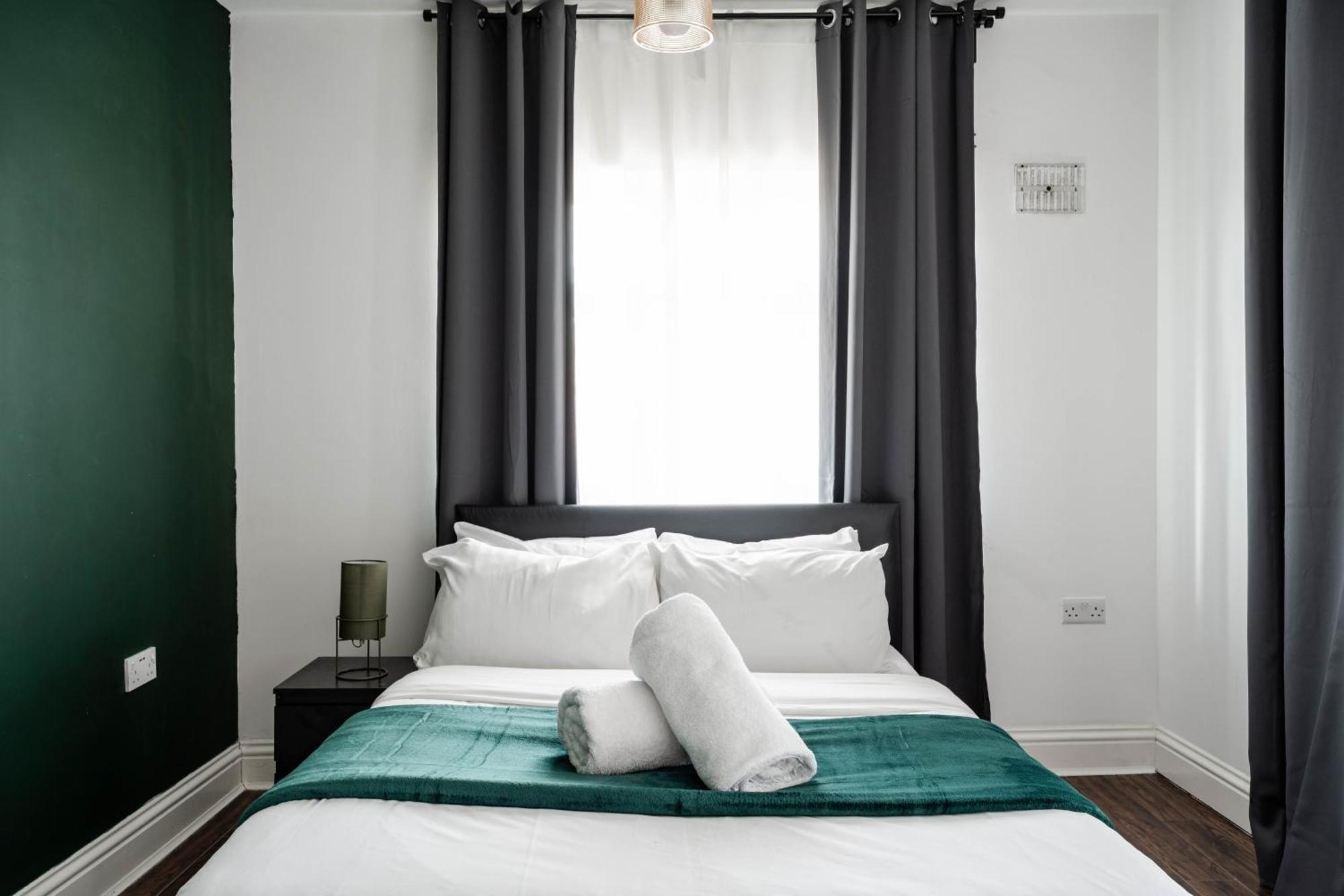 City Gate Guest House Londra Esterno foto