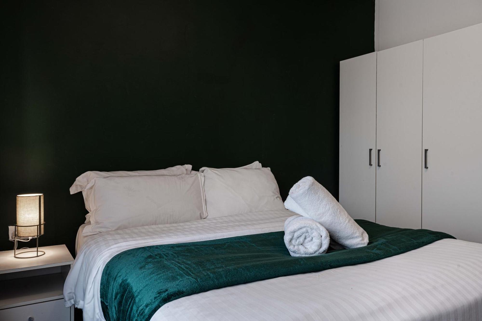 City Gate Guest House Londra Esterno foto